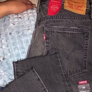 RIPPED DENIM SKINNY JEAN LEVI DENIM SIZE 25